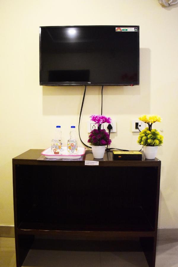 Skyotel Hotels & Banquets วิเจยาวารา ภายนอก รูปภาพ